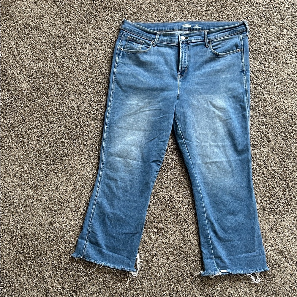 Old Navy Blue Cropped Flare High Rise Ankle Frayed-Hem Jeans